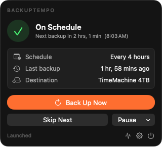 Popover de la barre des menus de BackupTempo montrant la prochaine sauvegarde dans 2 heures, un bouton orange Sauvegarder maintenant, et la carte d'horaire actuelle